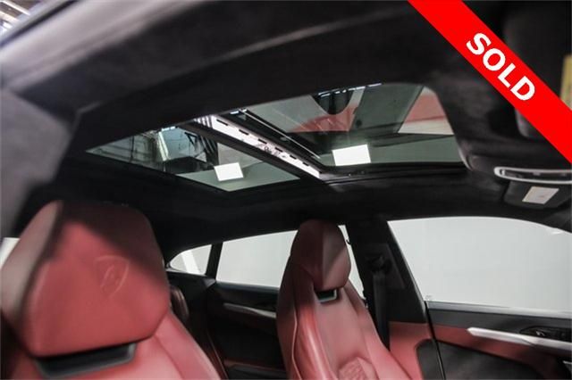 2020 Lamborghini Urus