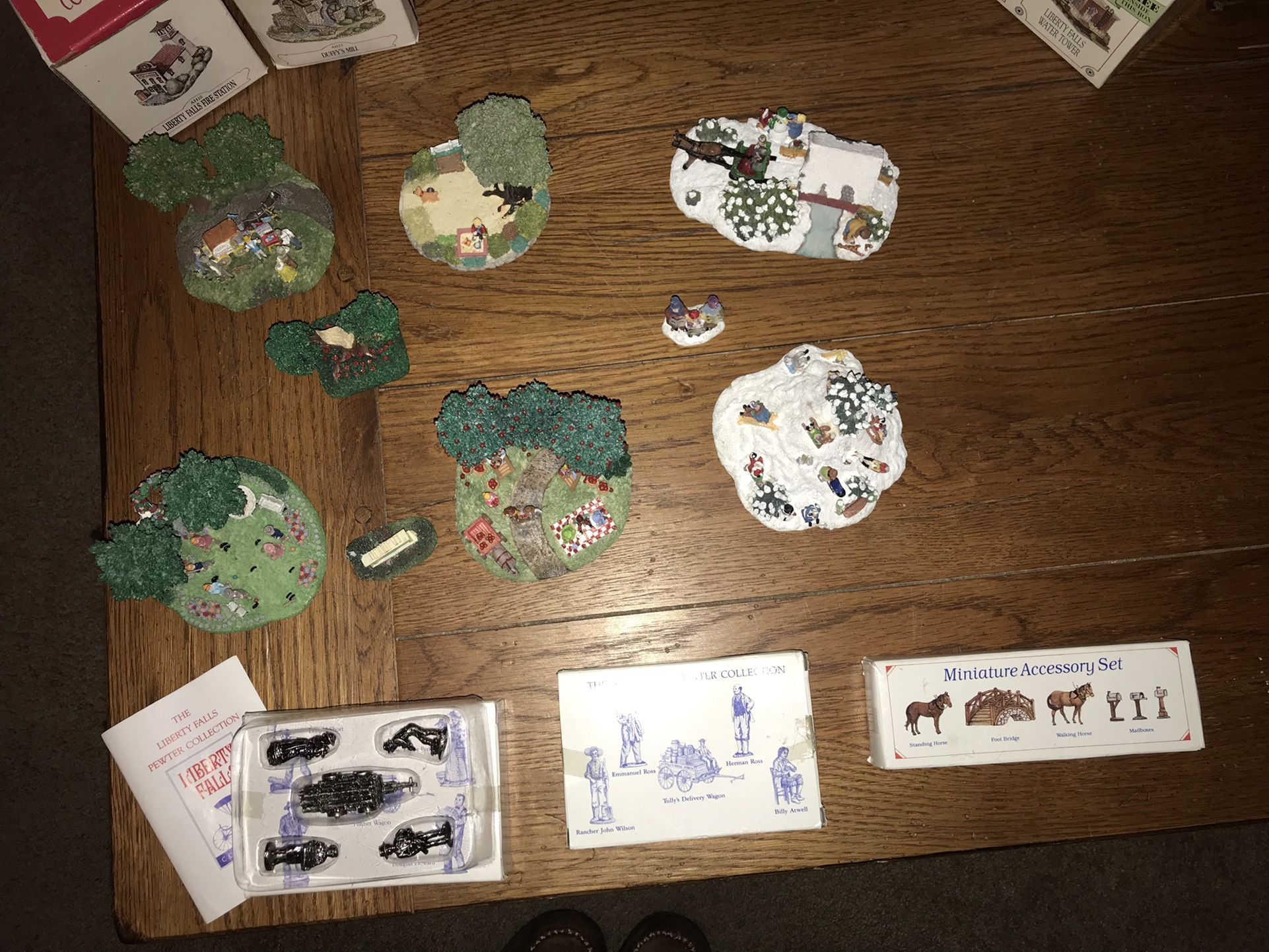 25 Pieces Of The Liberty Falls Collection
