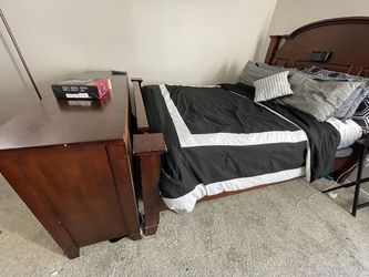 Queen bed frame And dressers Thumbnail