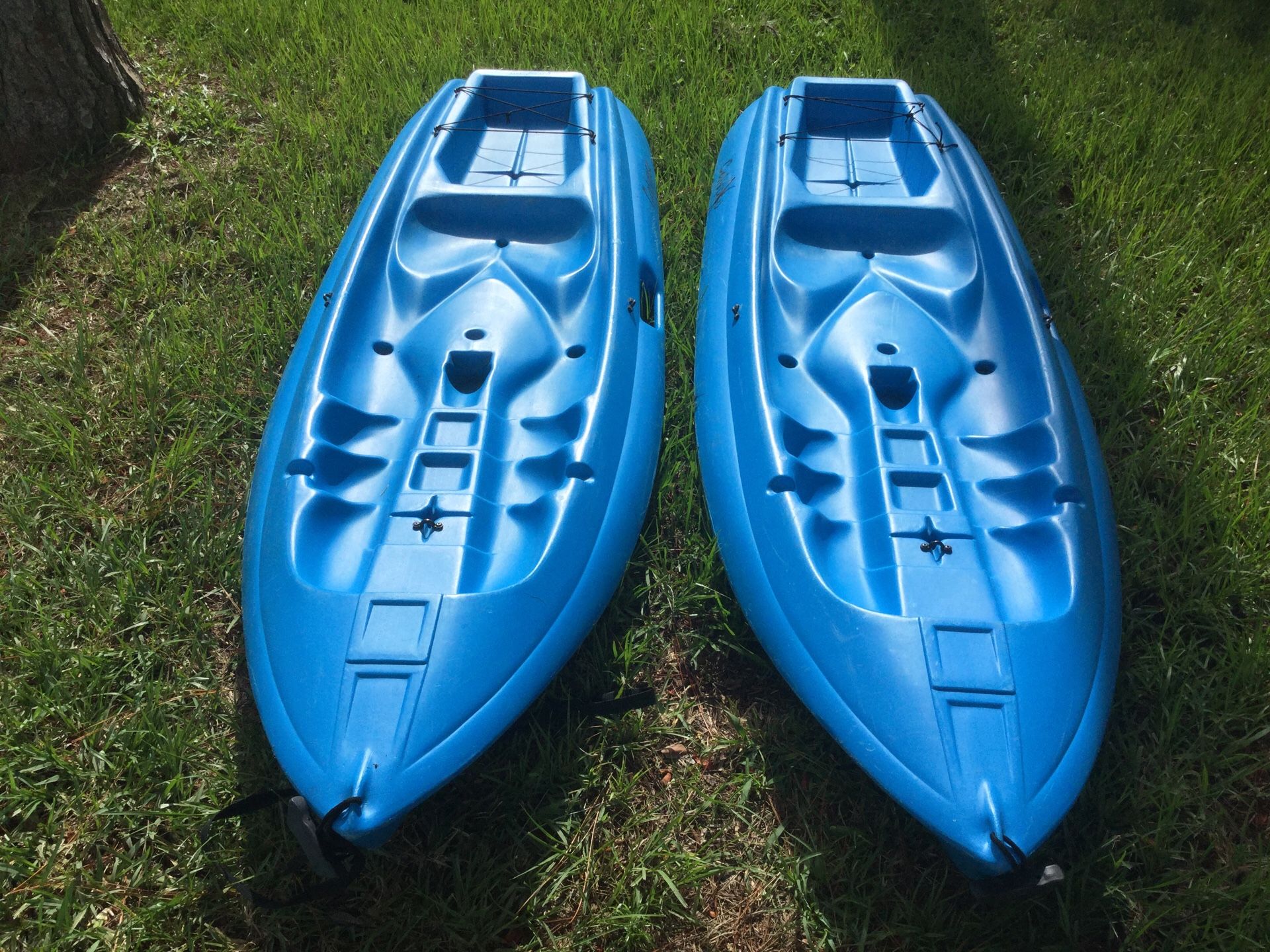 Two Lifetime Calypso Kayaks!!! Adult size!! for Sale in Hernando Beach, FL OfferUp