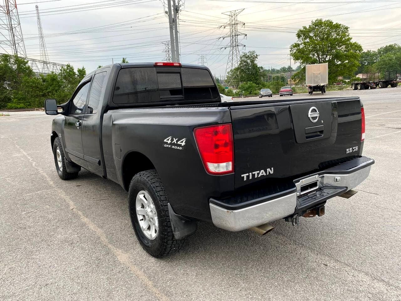 2004 Nissan Titan
