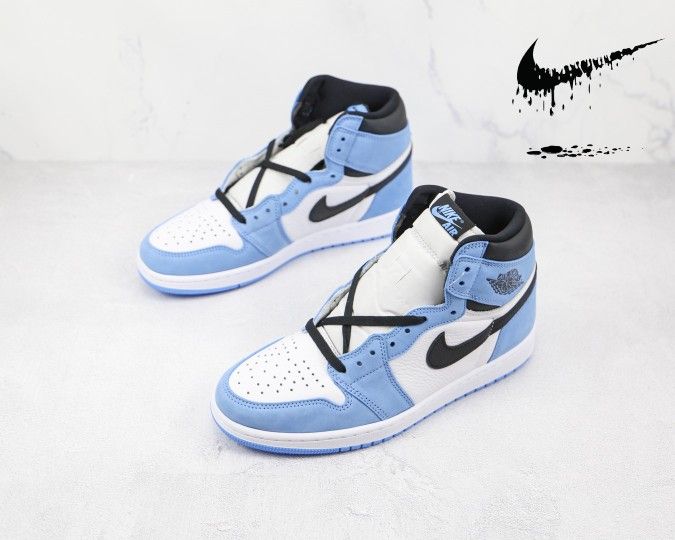 Jordan 1 Retro High White University Blue Black New