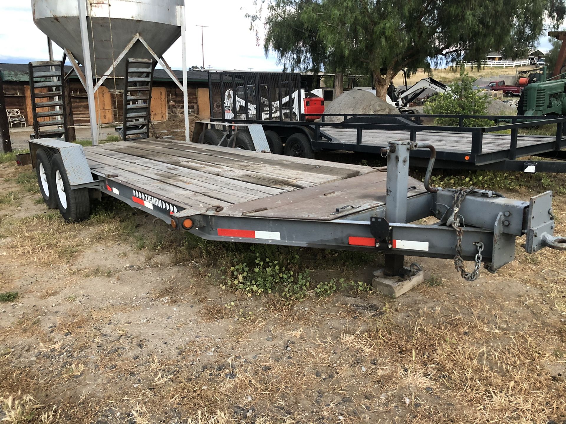 Equipment Zieman trailer for Sale in March Air Reserve Base, CA OfferUp