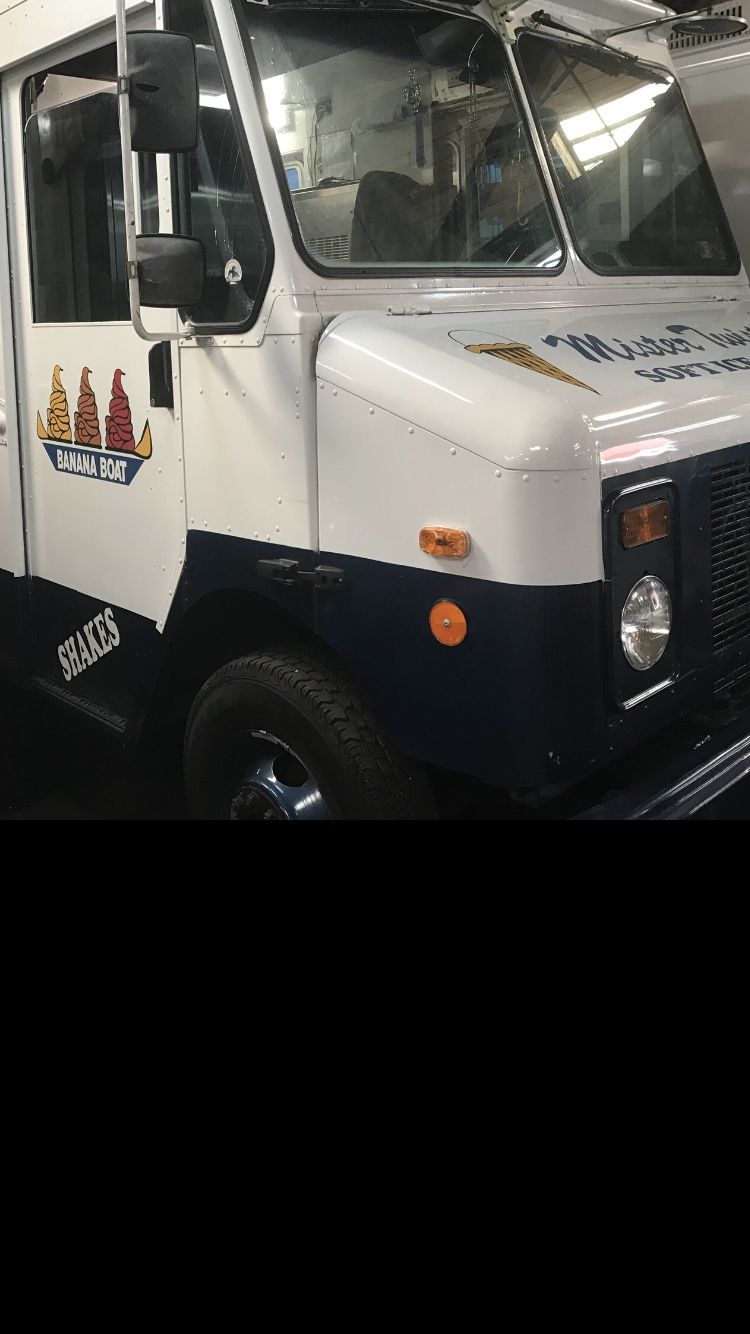Soft serve ice cream truck