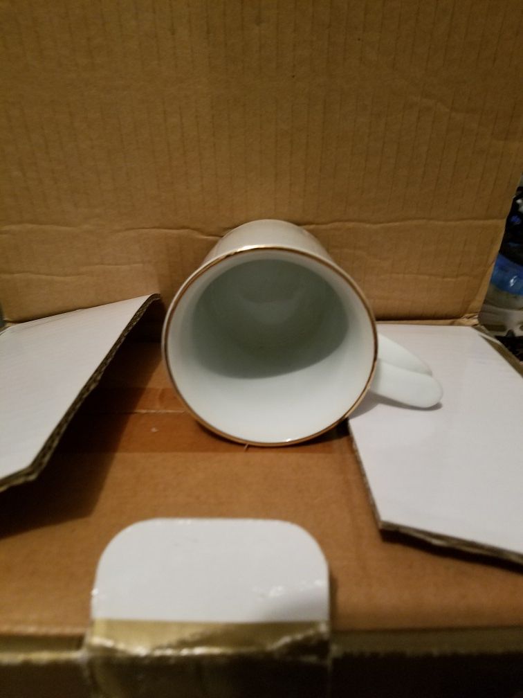 Gibson coffee cups.