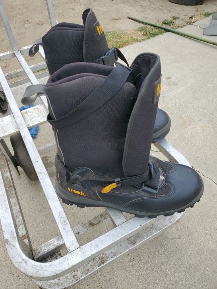 Snowmobile Boots Size 10