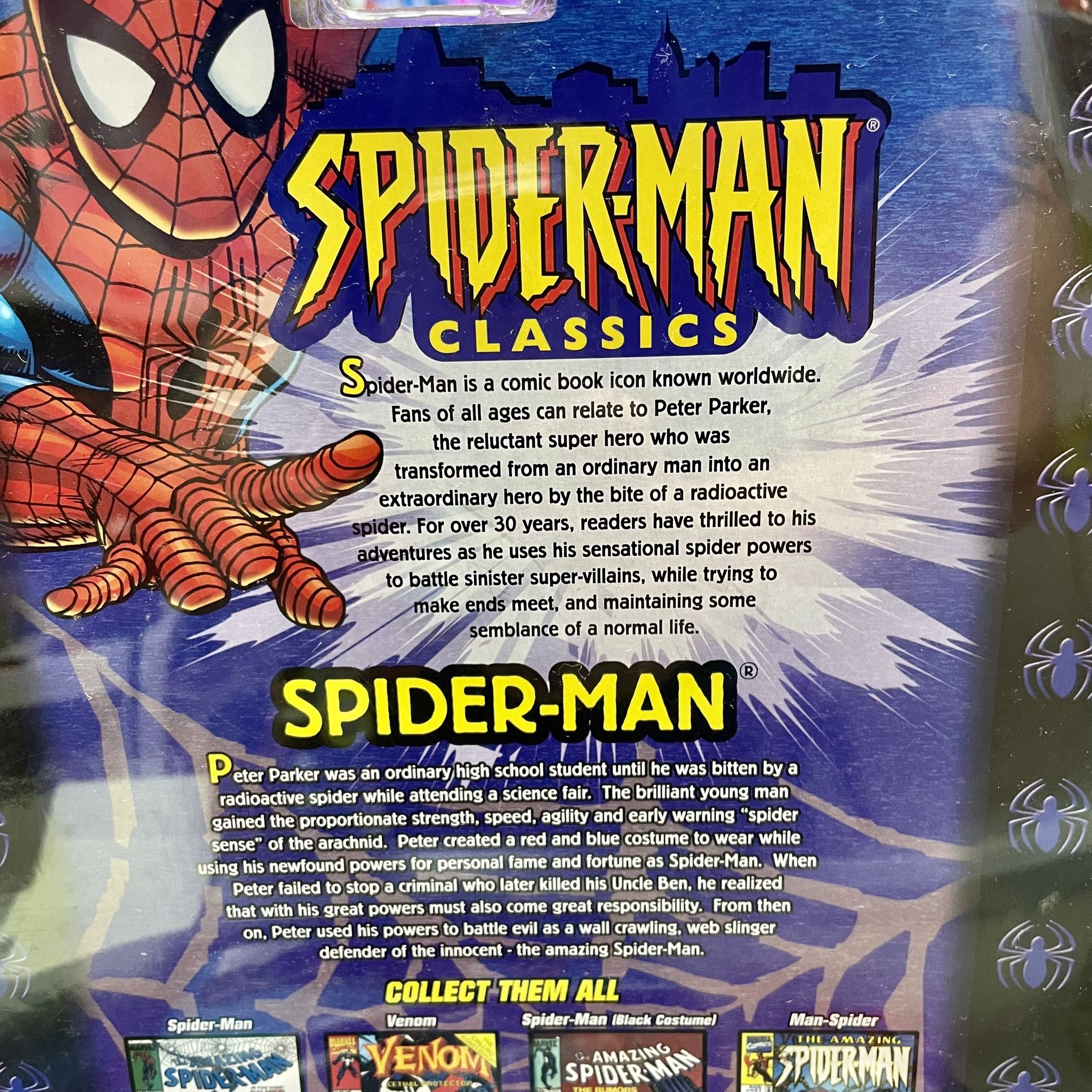 Vintage 2000 Toy Biz Spider-Man Classics 6” Action Figure Toy NIB - 30 Points Of Articulation, Wall Mountable Display Stand & 30 Page Comic Book