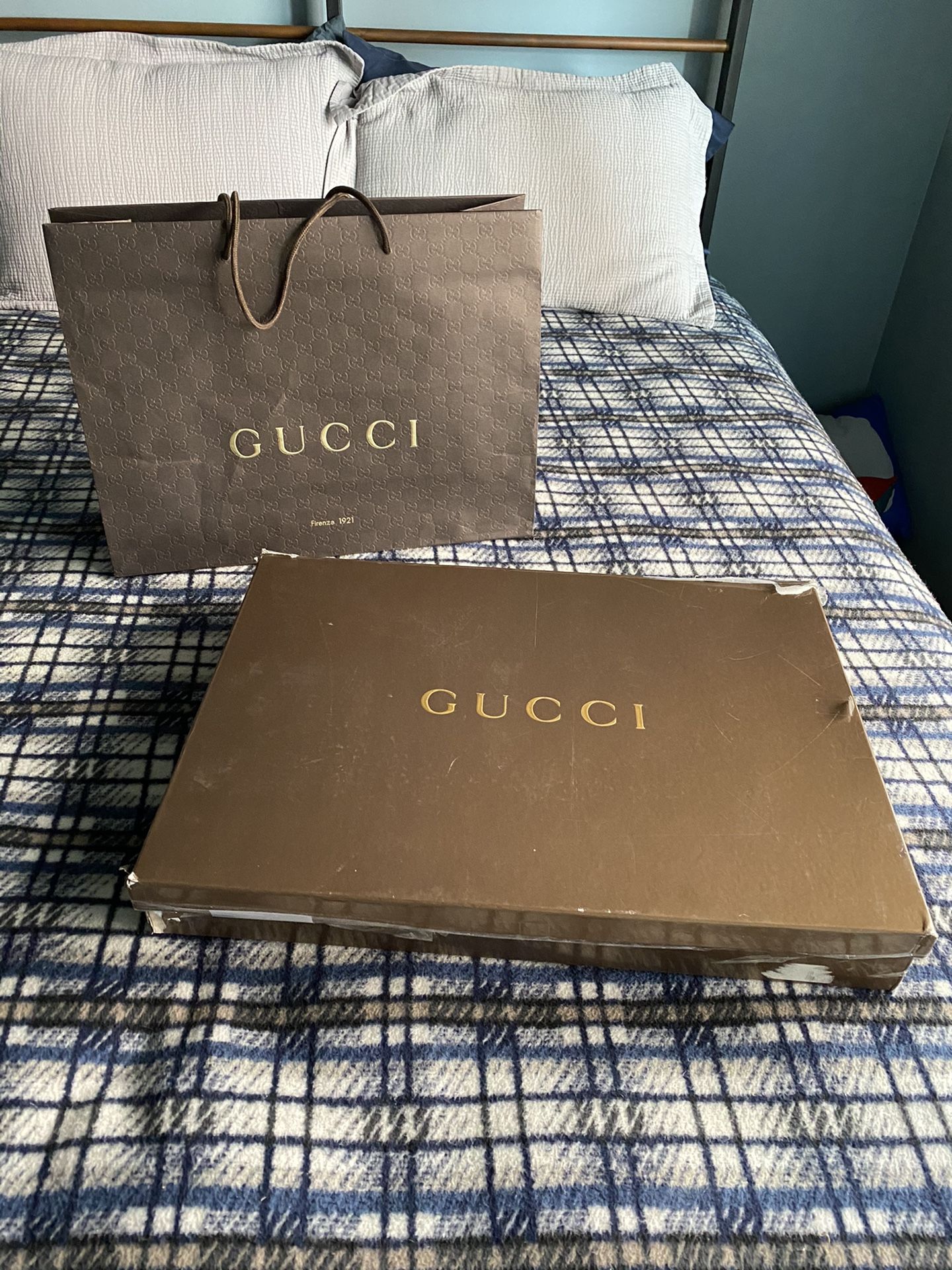 GG (Gucci) Throw Blanket