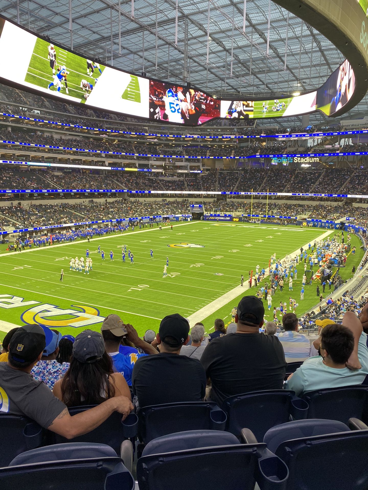 Rams Vs Titans