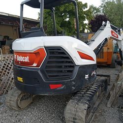 Bobcat Excavator E42  Under 500 Hours Thumbnail