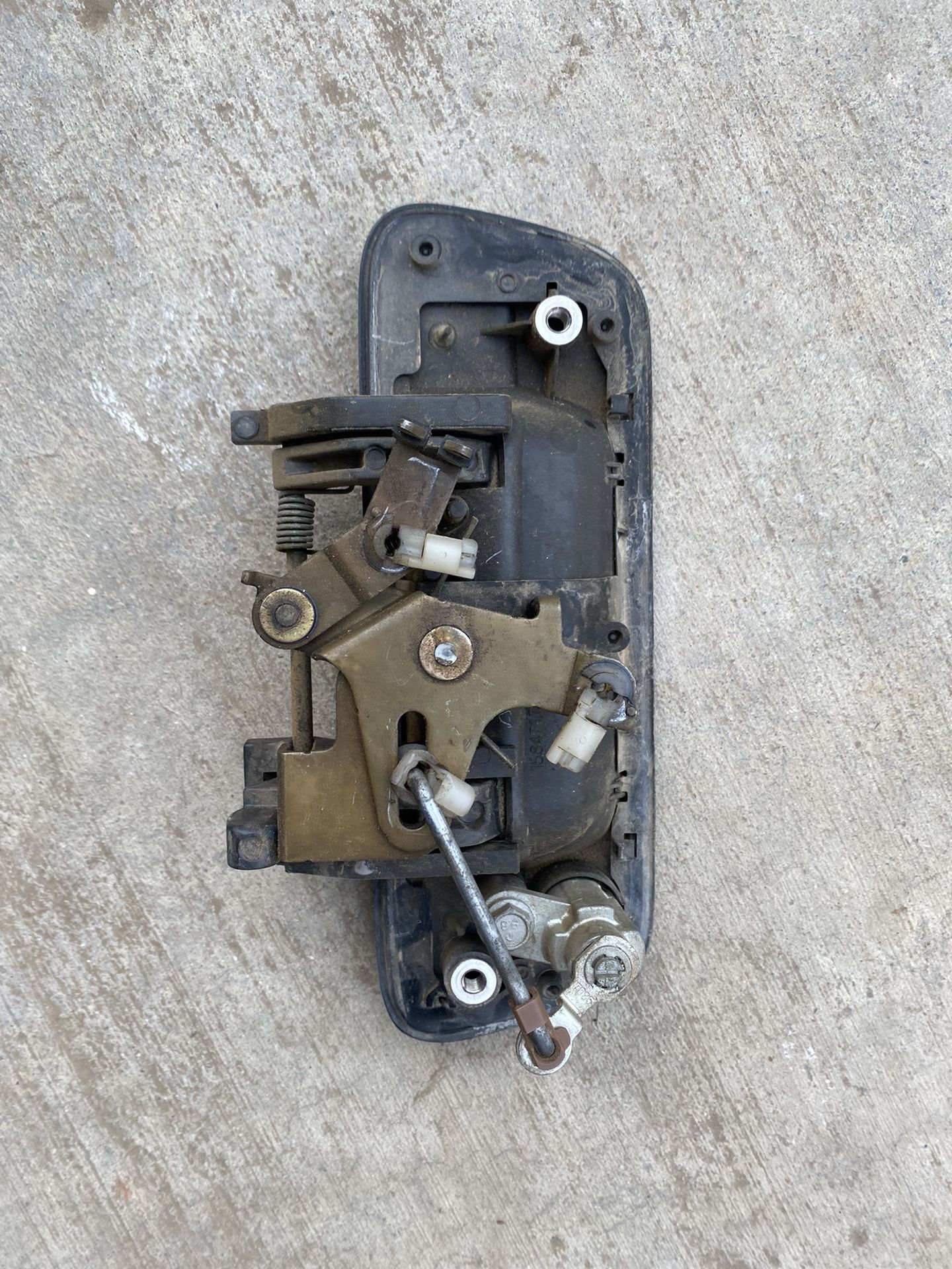 Tail Gate Handle 2006 Chevy Colorado