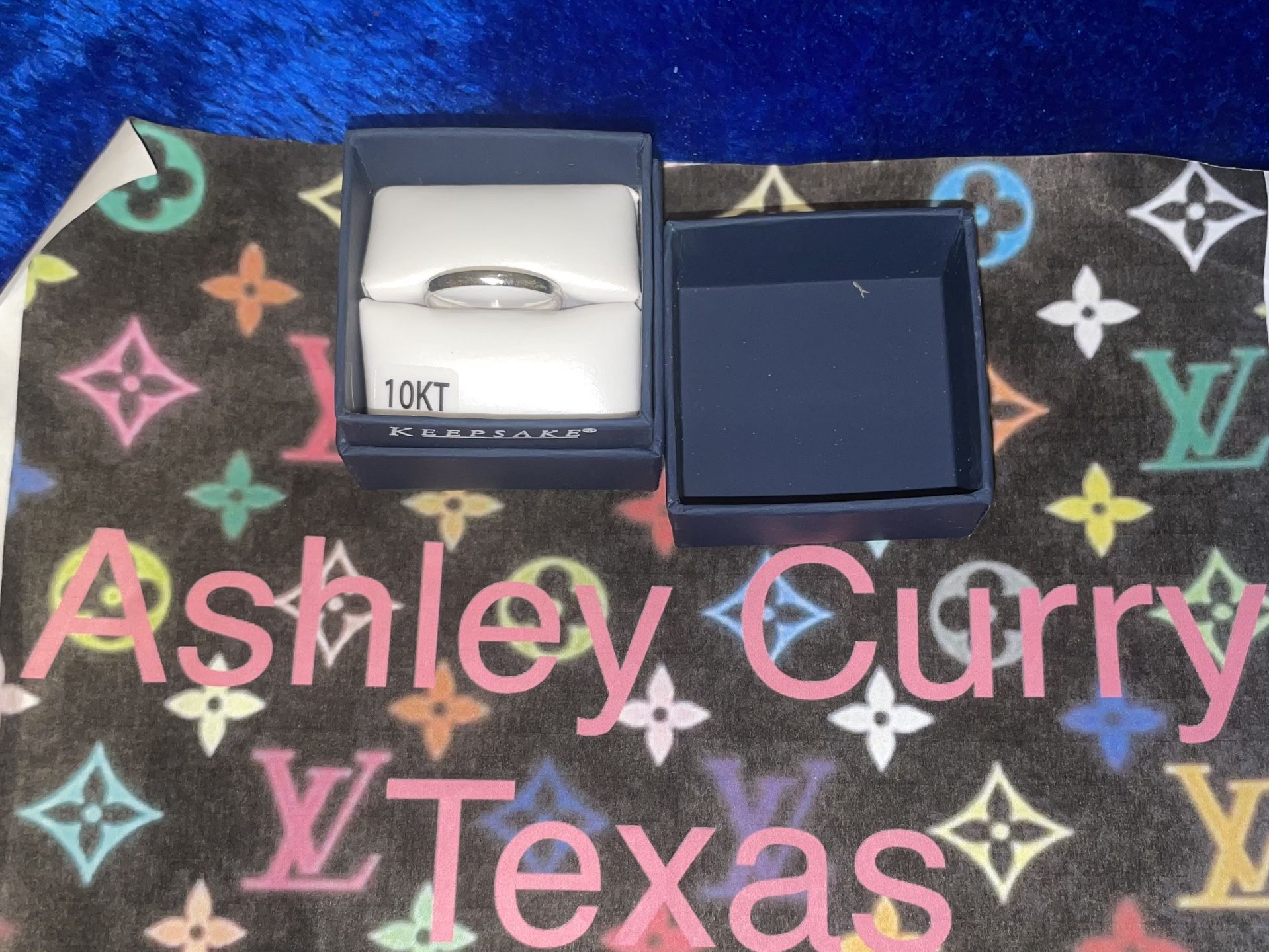10k White Gold Ladies Wedding Band