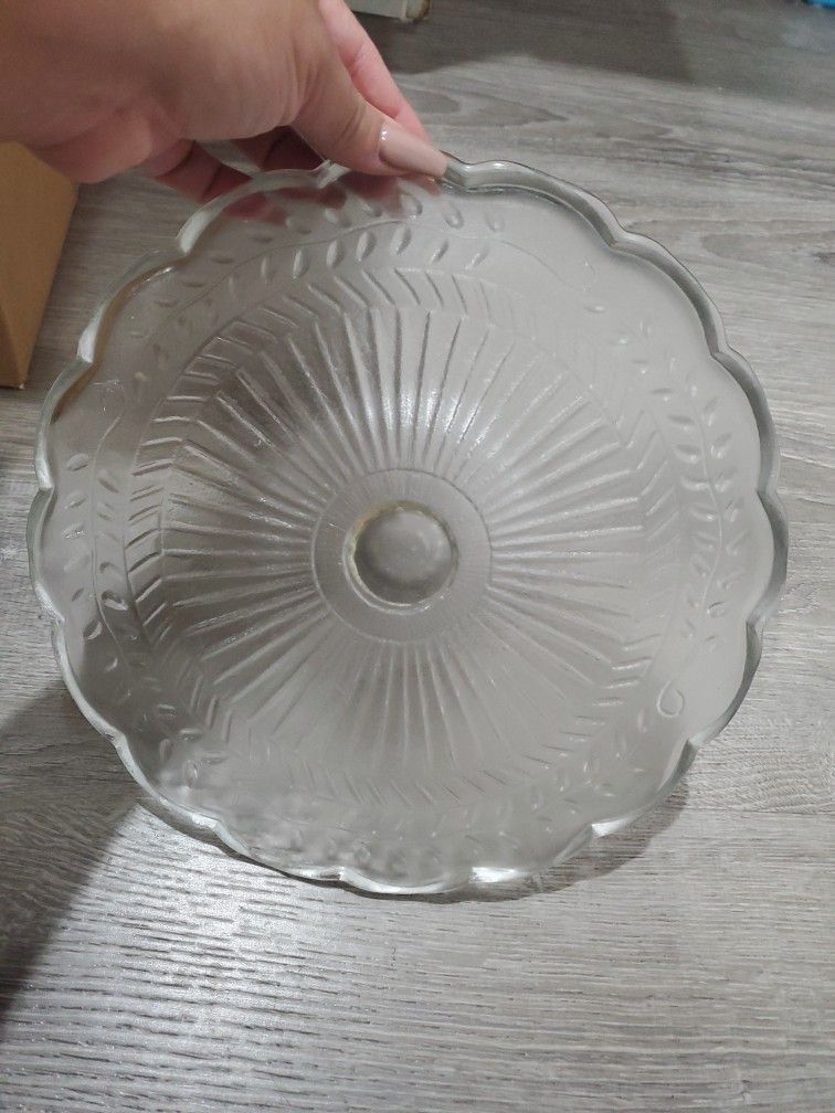 Clear Cake Stands
