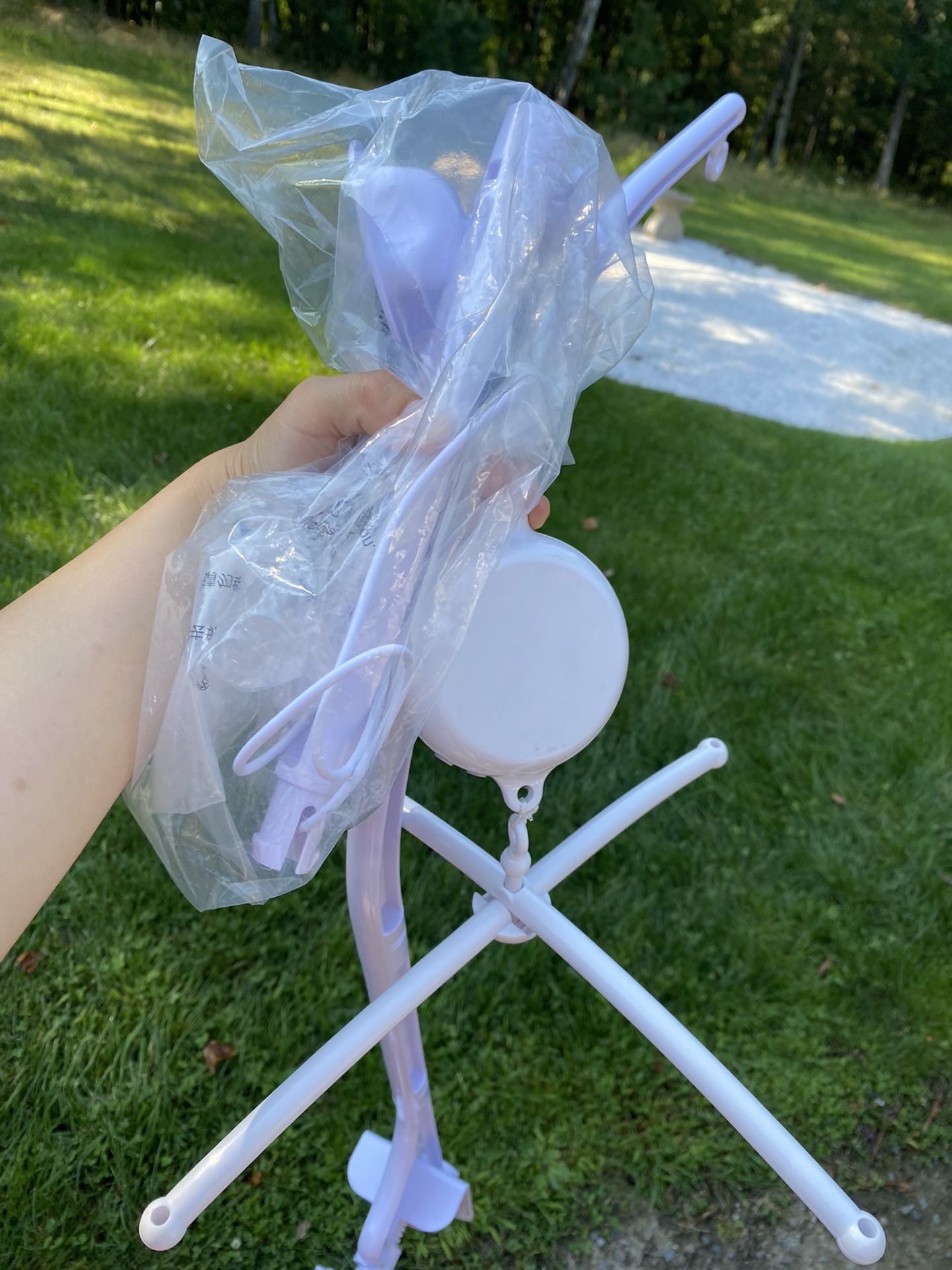 Crib Mobile, can Download Any Music In It