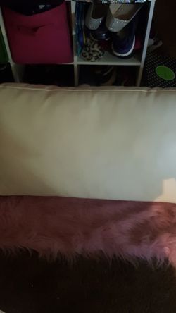 DONATED GONE TOMORROW SALVATION ARMY TRUCK COMING LAST DAY YOU TELL ME PRICE OR ITS DONATED 2 LARGE GENUINE LEATHER PILLOWS 40 this weekend only Thumbnail