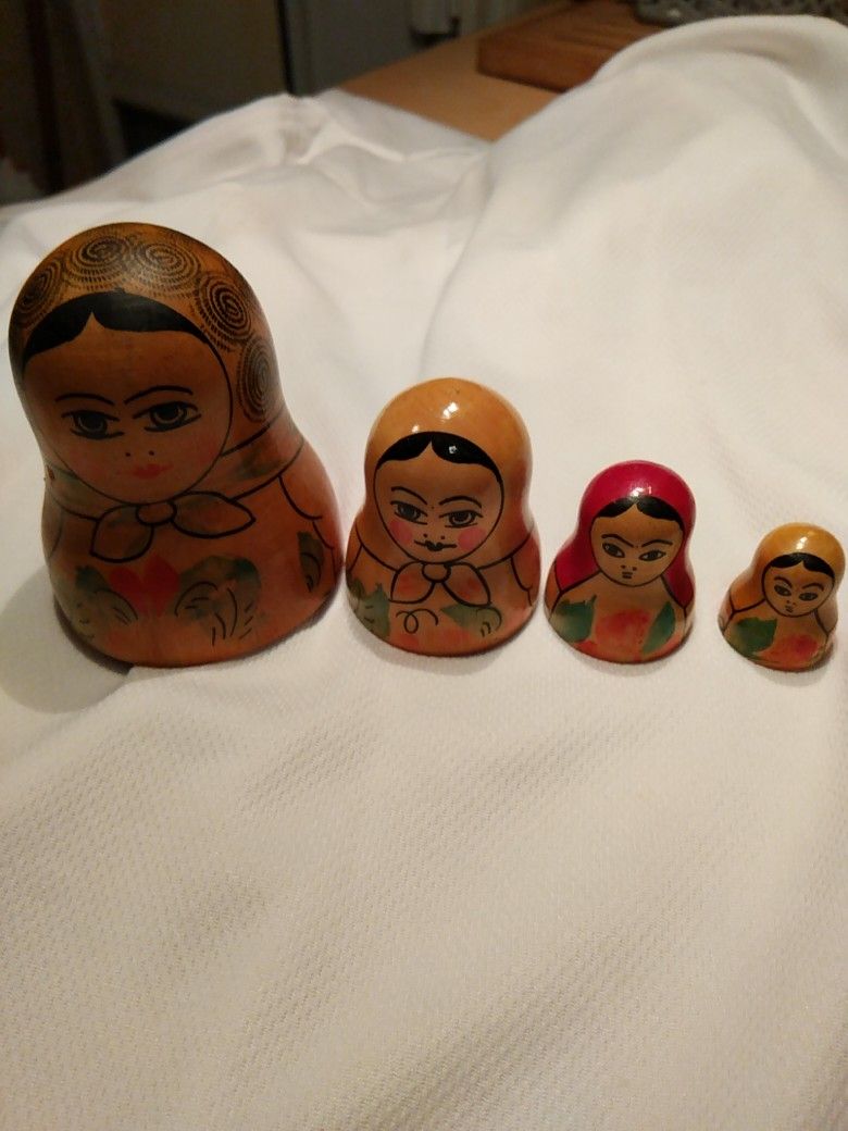 Vintage Nesting Dolls Great Condition Look At Other Listings I Have