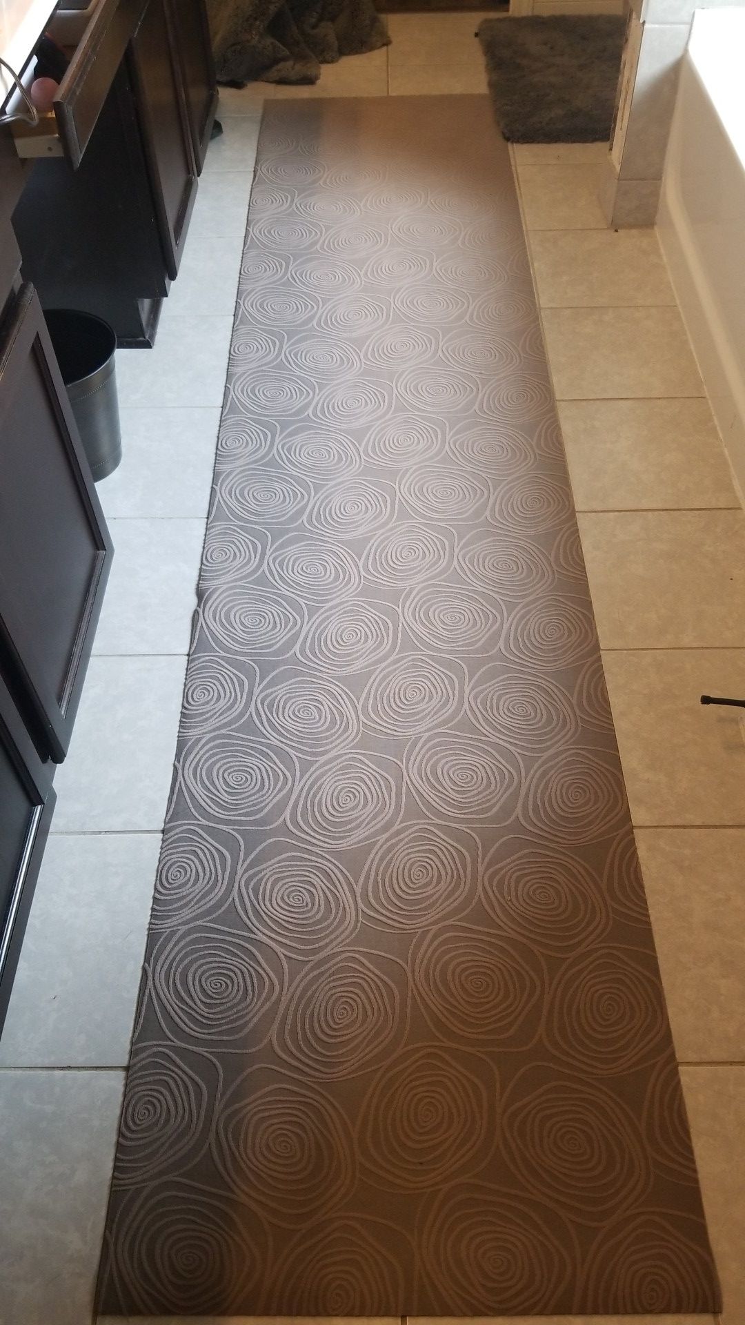 Bellisima kitchen runner rug, anti skid rubber backing, beige 2'2x10'0