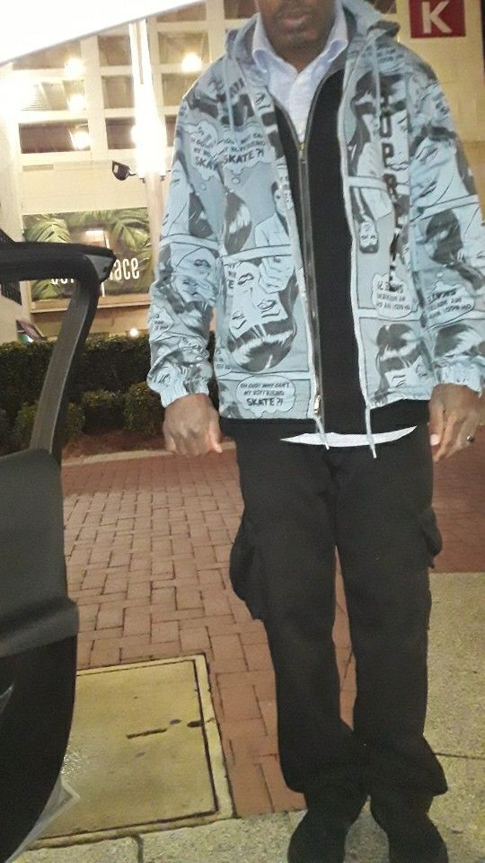 SUPREME JACKET SIZE L
