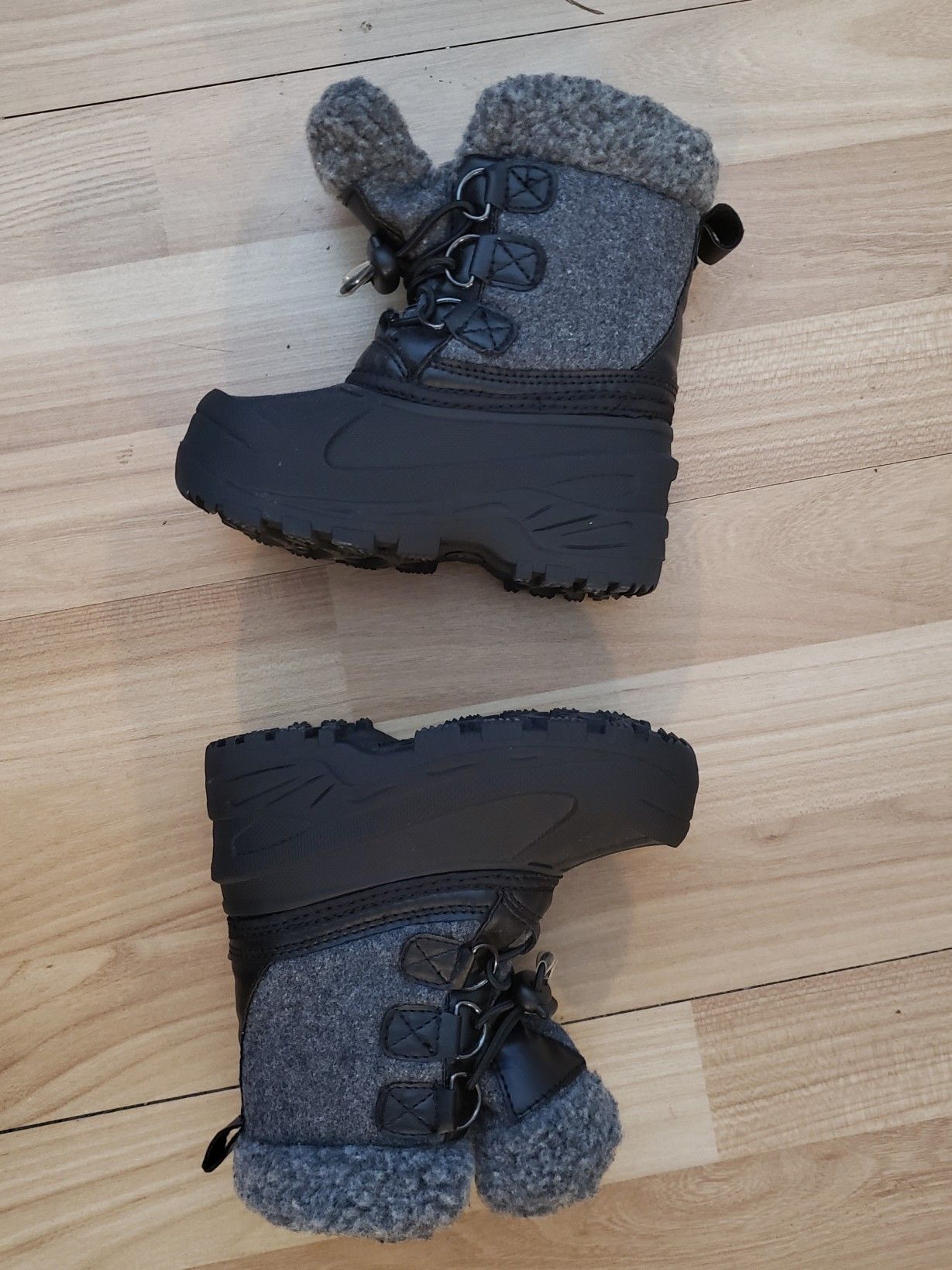 Snow Boots- Toddler M 7/8