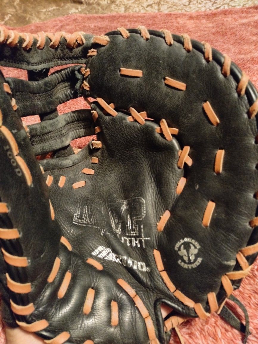 12in Mizuno Mvp Youth First Base Glove