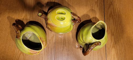2 Pitchers And A Tea Pot Ceramic Green Pumpkins Thumbnail
