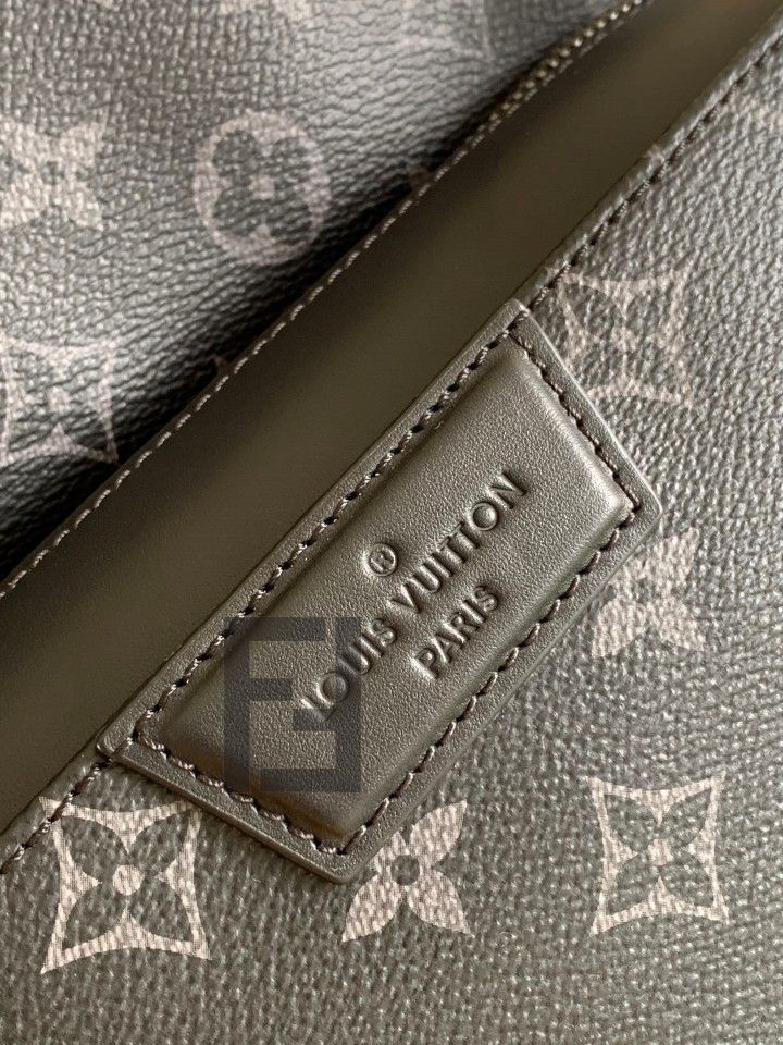 Louis Vuitton Apollo Monogram M43186 Backpack