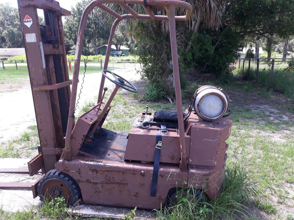 Forklift