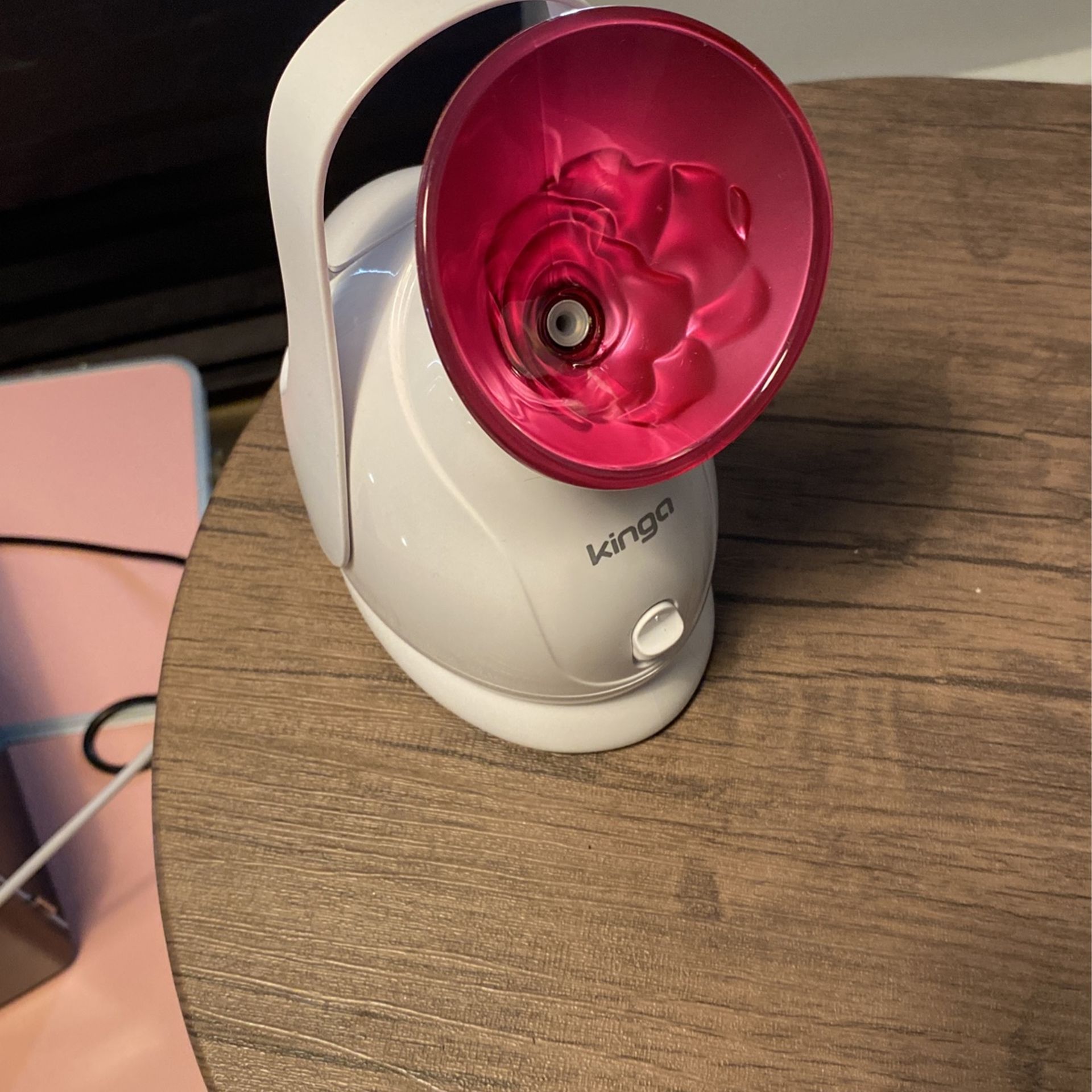 FACIAL STEAMER BRAND NEW BARELY USED