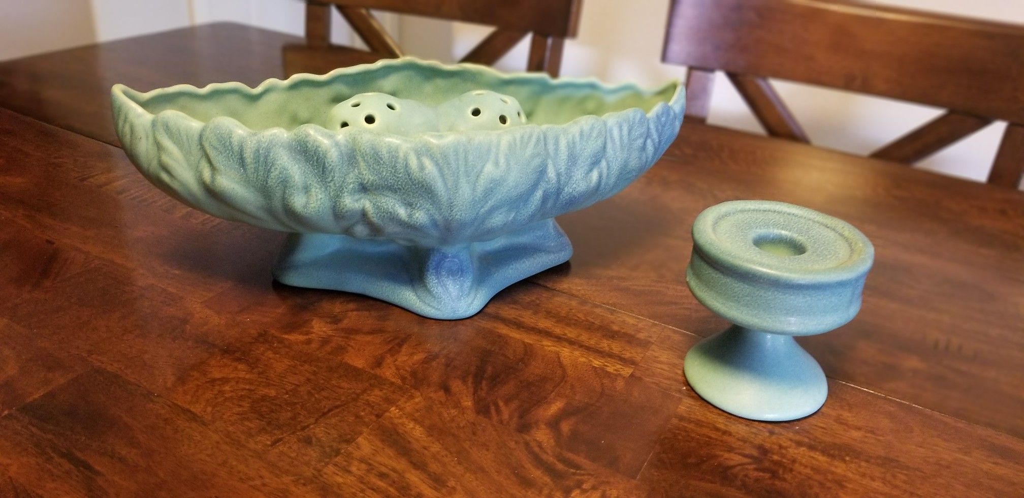 Van Briggle console table bowl with frog