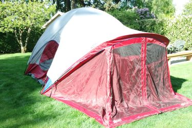 Kelty Ridgeway Highlander 8 Person 2 Room Camping Tent For Sale In Auburn Wa Offerup