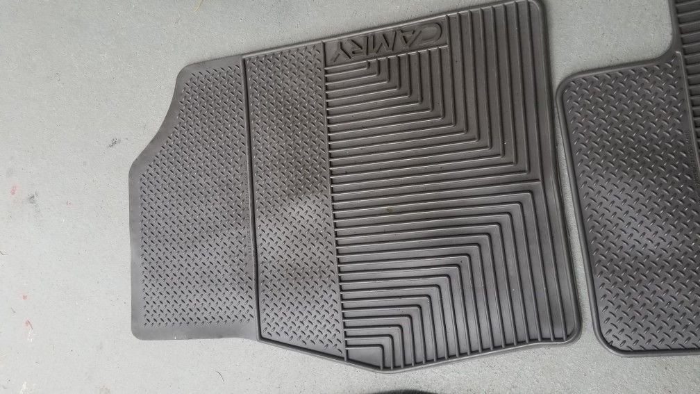 Toyota Camry floor Mats 2010
