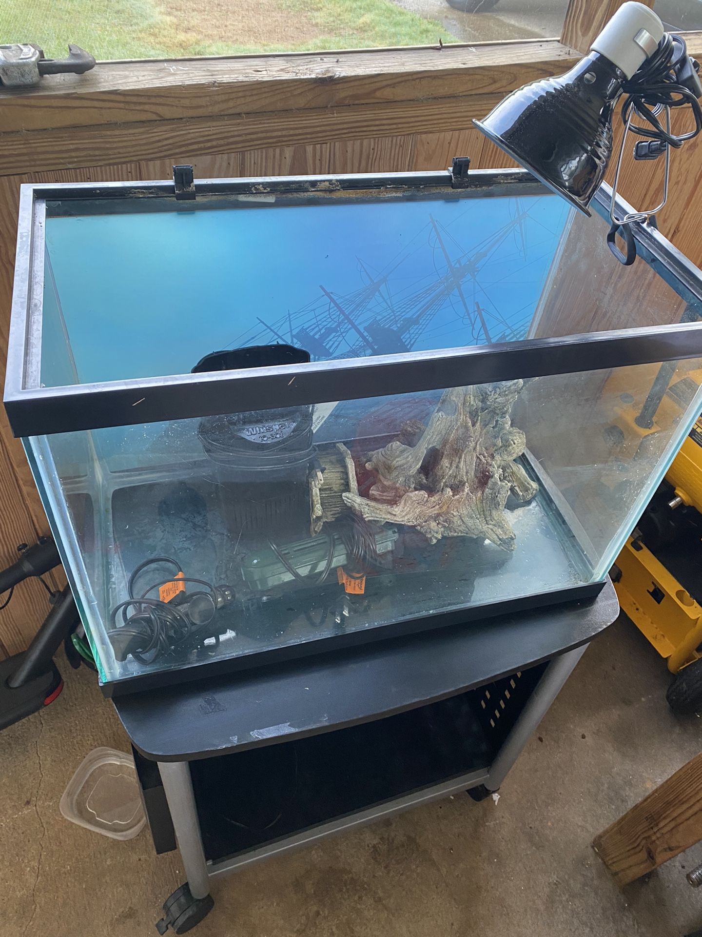 40 Gallon Fish Tank And Stand