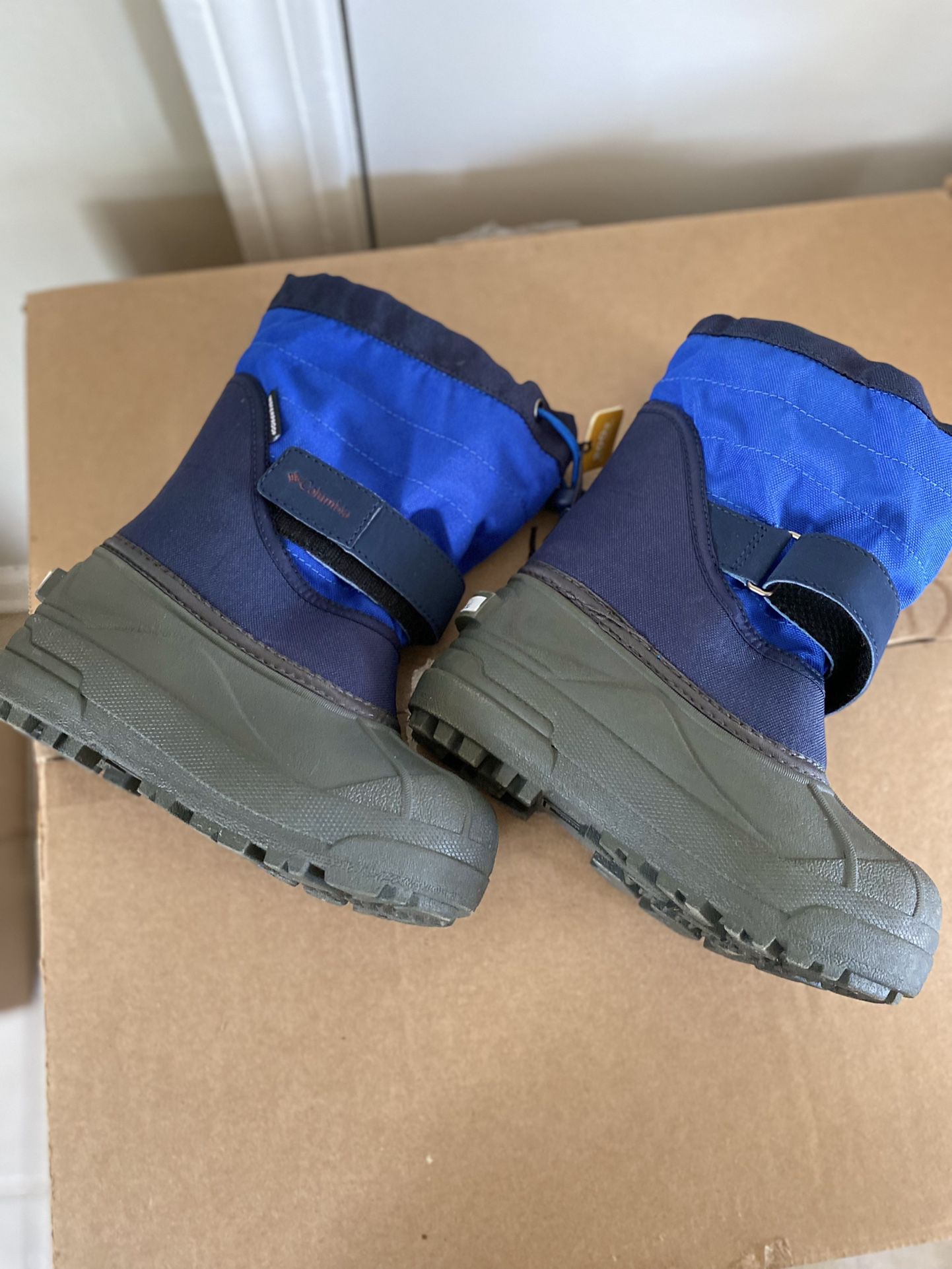 Columbia Kids Boots Size 12
