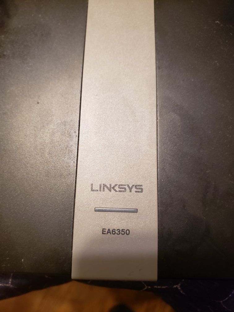 LINKSYS EA6350 Dual-Band Wi-Fi Router