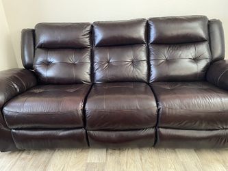 Leather sofas Thumbnail