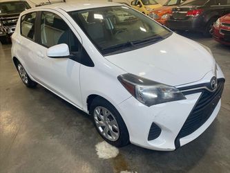 2015 Toyota Yaris Thumbnail