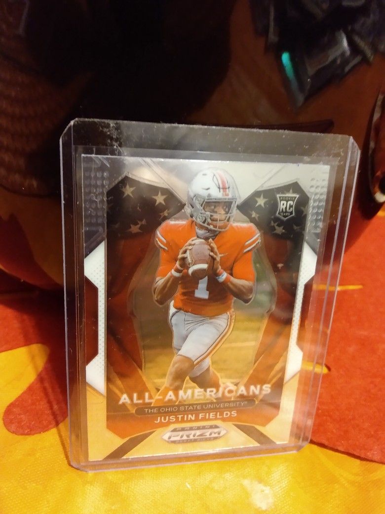 Justin Fields Rookie Cards