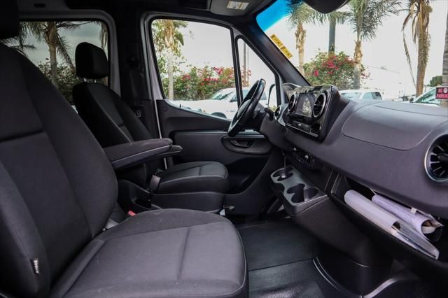 2019 Freightliner Sprinter Cargo Van