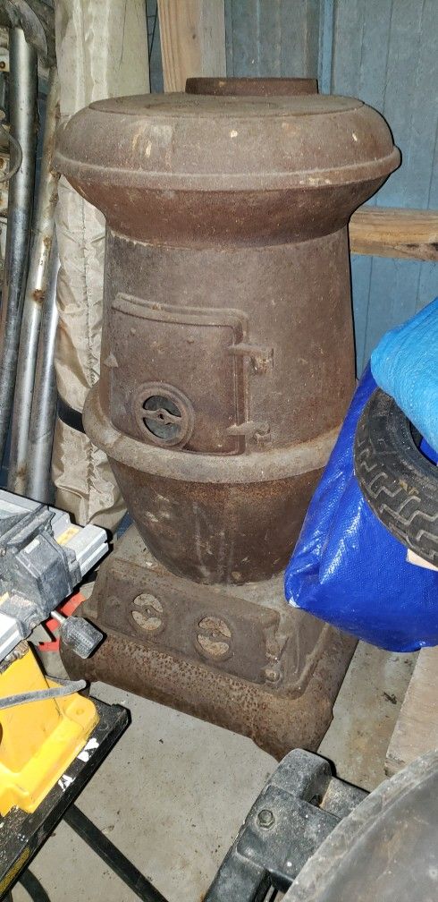 Antique cast iron Wood/Coal stove