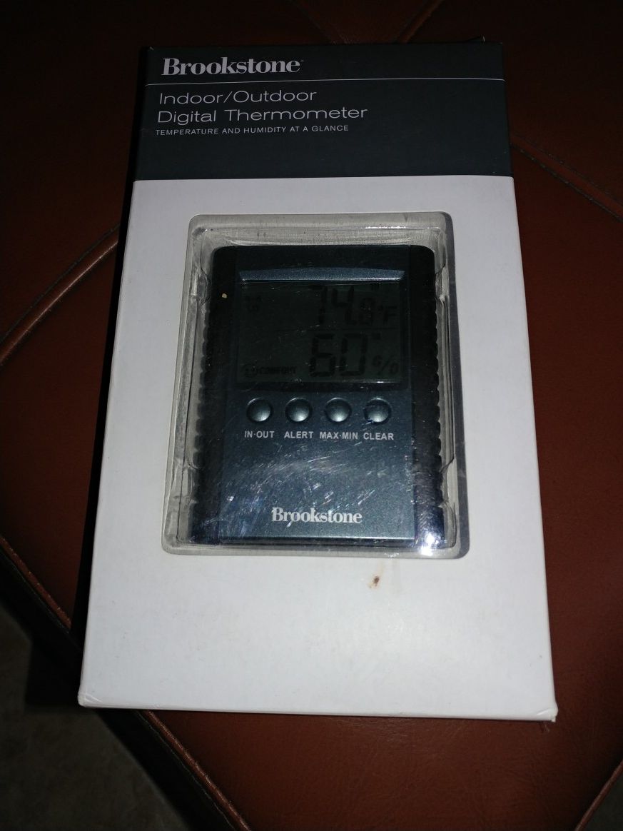 BRAND NEW BROOKSTONE INDOOR OUTDOOR THERMOMETER for Sale in Laguna