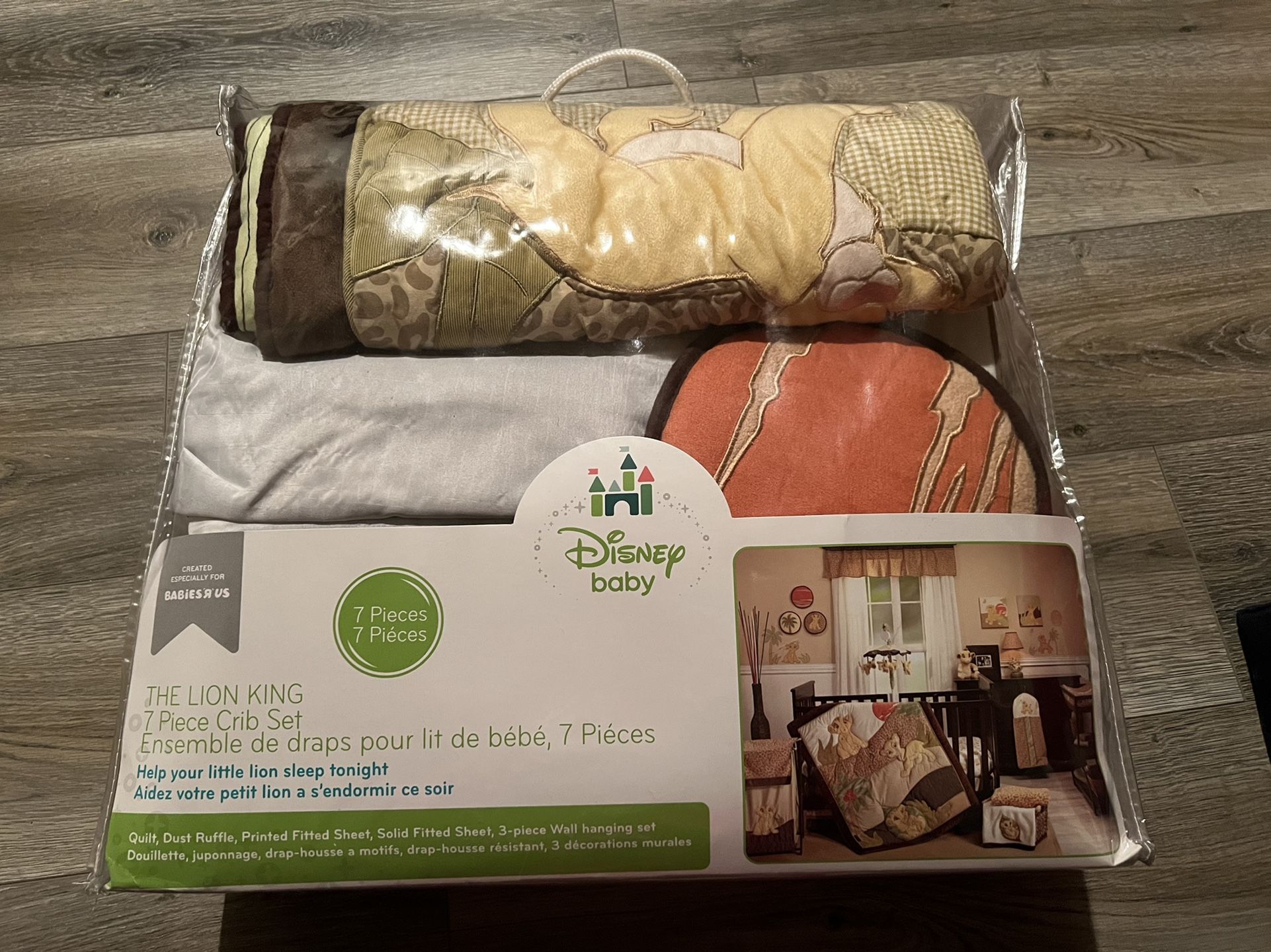 The Lion King 7 Pieces Crib Set And Diaper Stacker