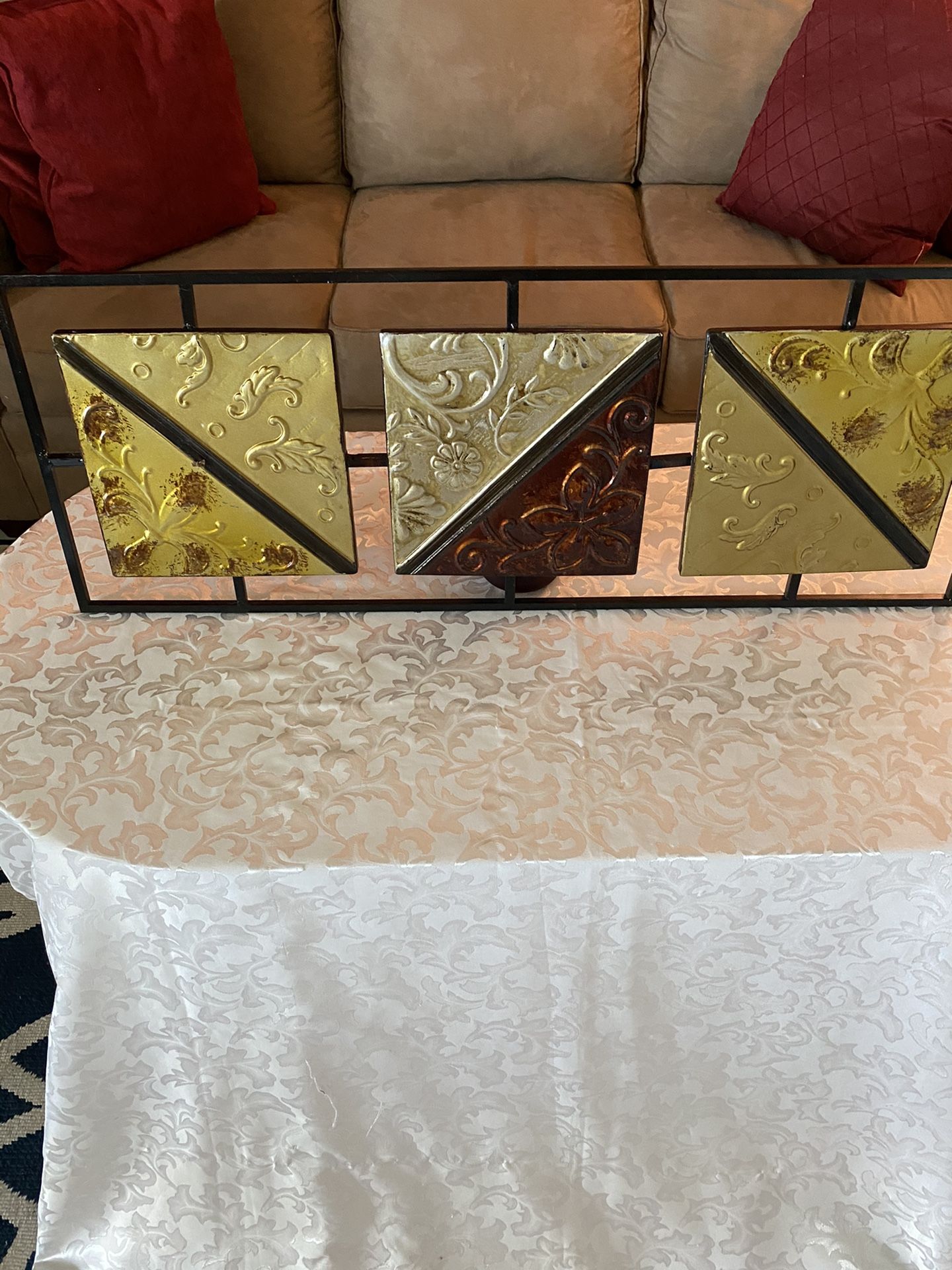 Like New Metal Art Decor Indoor or Outdoor!