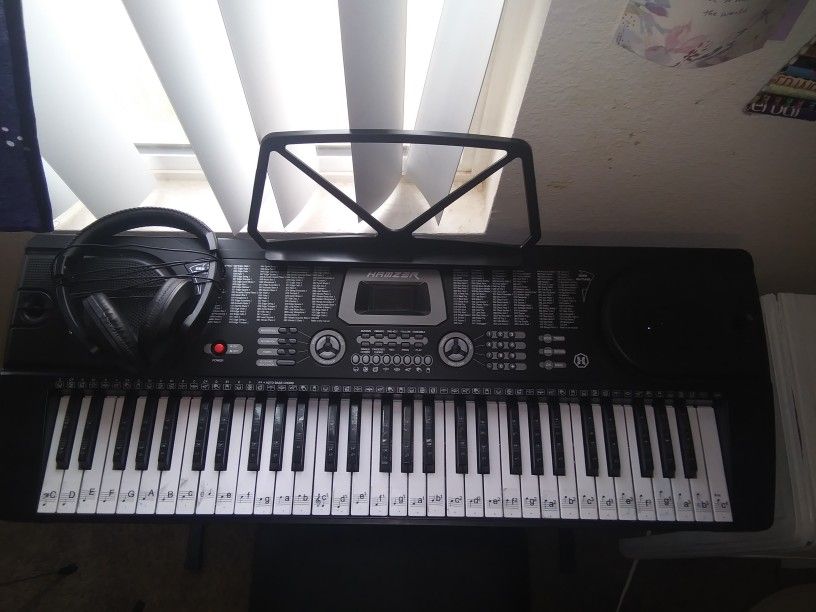 Keyboard (Piano)
