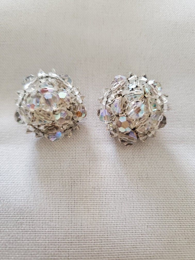 VINTAGE JEWELRY