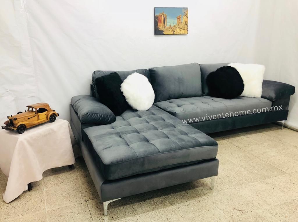 BRAND NEW Gray Sectional Couch