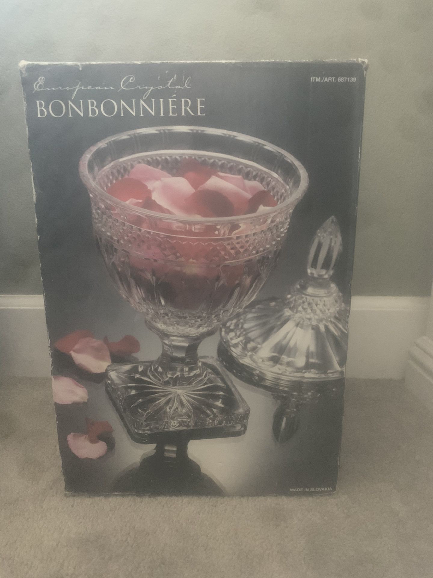 New in Box European Crystal Bonbonniere Candy Dish