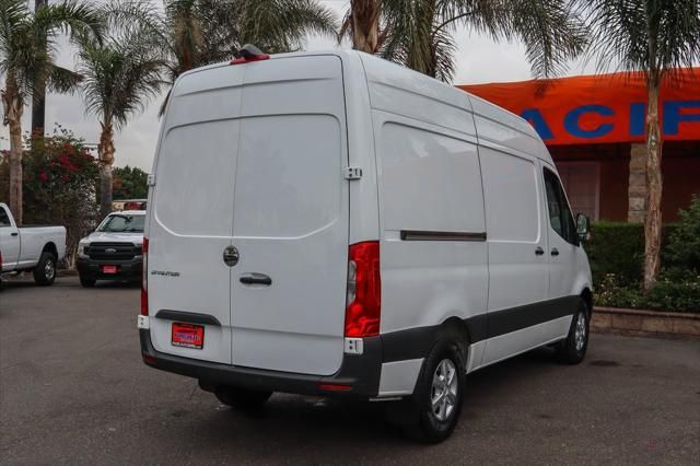 2019 Freightliner Sprinter Cargo Van