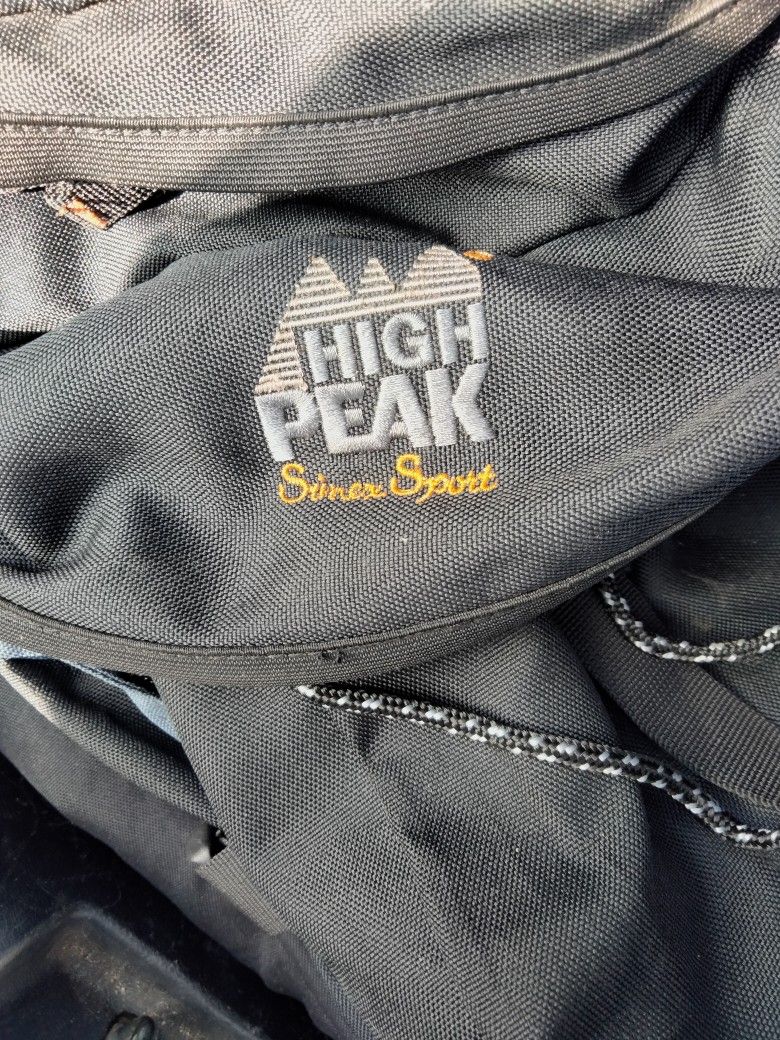 Hiker's Backpack,W/Rain Cover