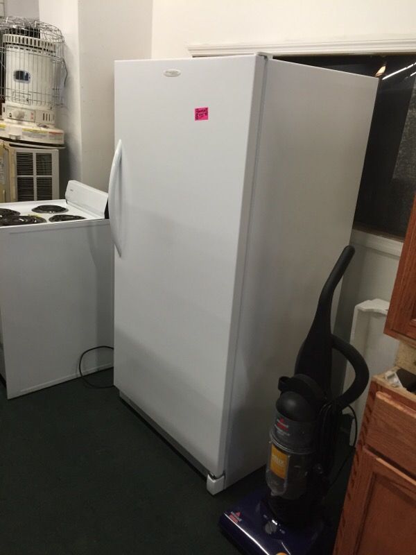 Stand up freezer deep freezer for Sale in Chicago, IL OfferUp