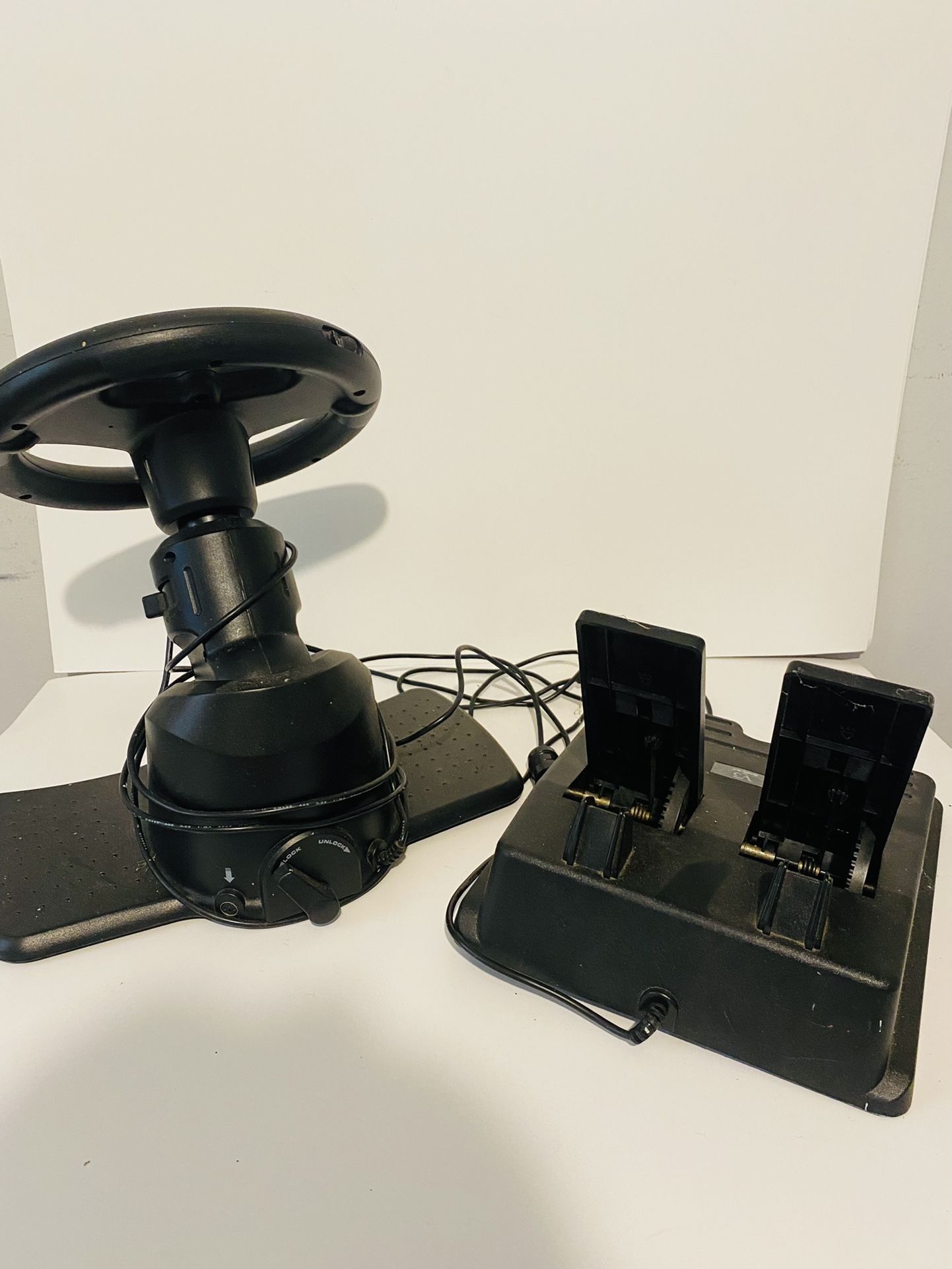 Nintendo 64 N64 V3FX Racing Wheel InterAct Adjustable Steering Wheel And Pedals Works Like New